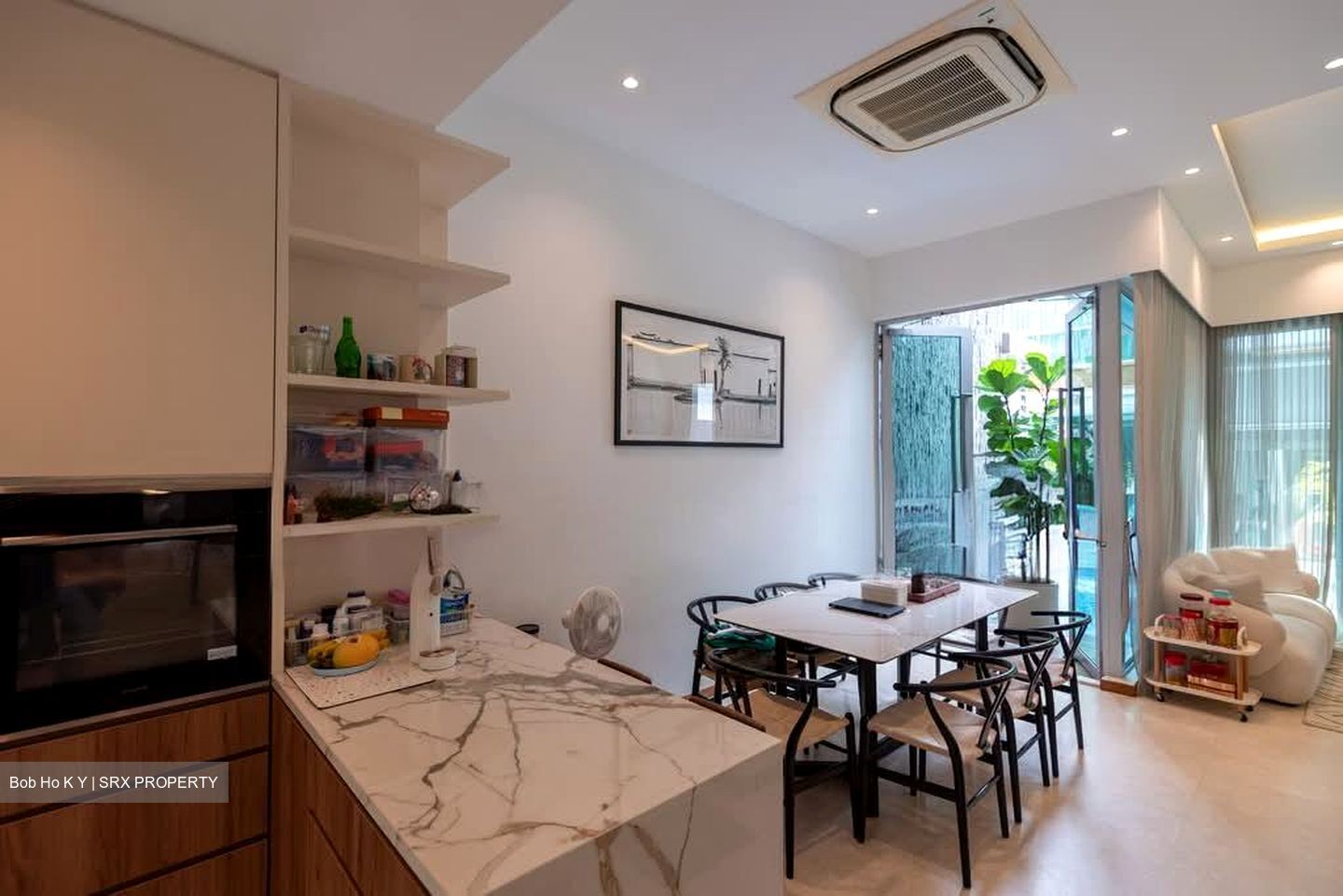 Infinium (D19), Terrace #551266051